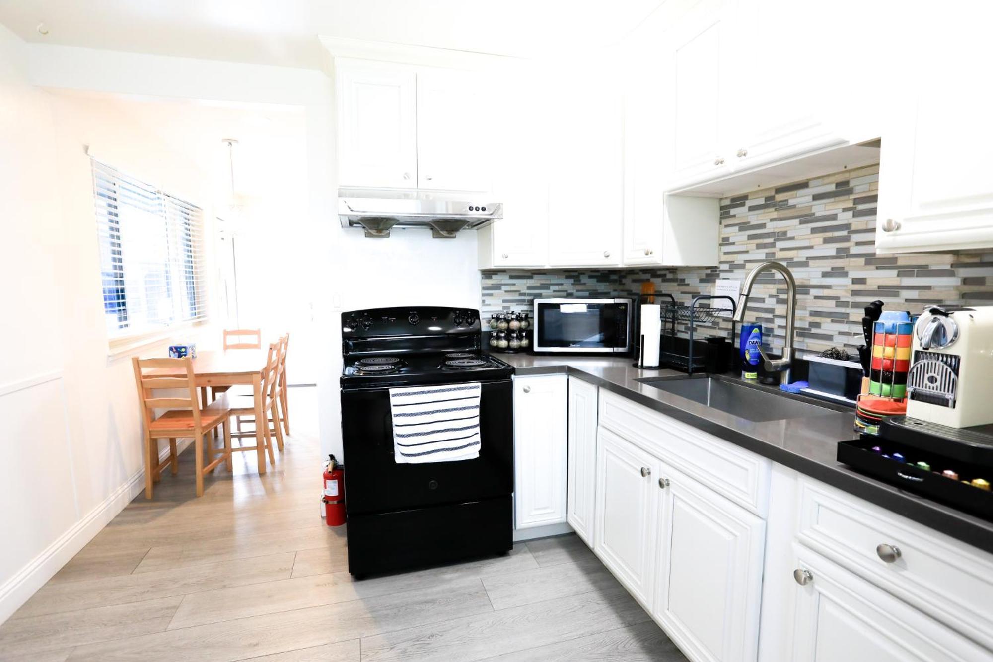 2Br Apt With Brand New Super Quite Ac, Washer, Dryer, Free Ev Station, Free Parking In Cupertino Sunnyvale Exteriör bild