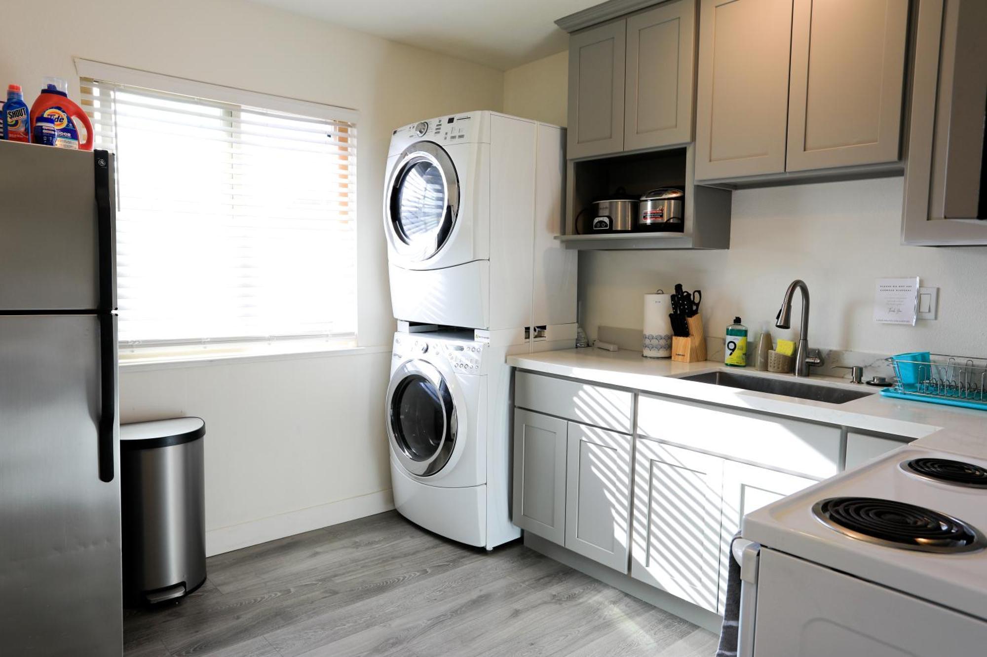 2Br Apt With Brand New Super Quite Ac, Washer, Dryer, Free Ev Station, Free Parking In Cupertino Sunnyvale Exteriör bild
