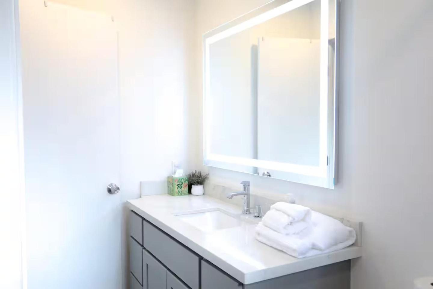 2Br Apt With Brand New Super Quite Ac, Washer, Dryer, Free Ev Station, Free Parking In Cupertino Sunnyvale Exteriör bild